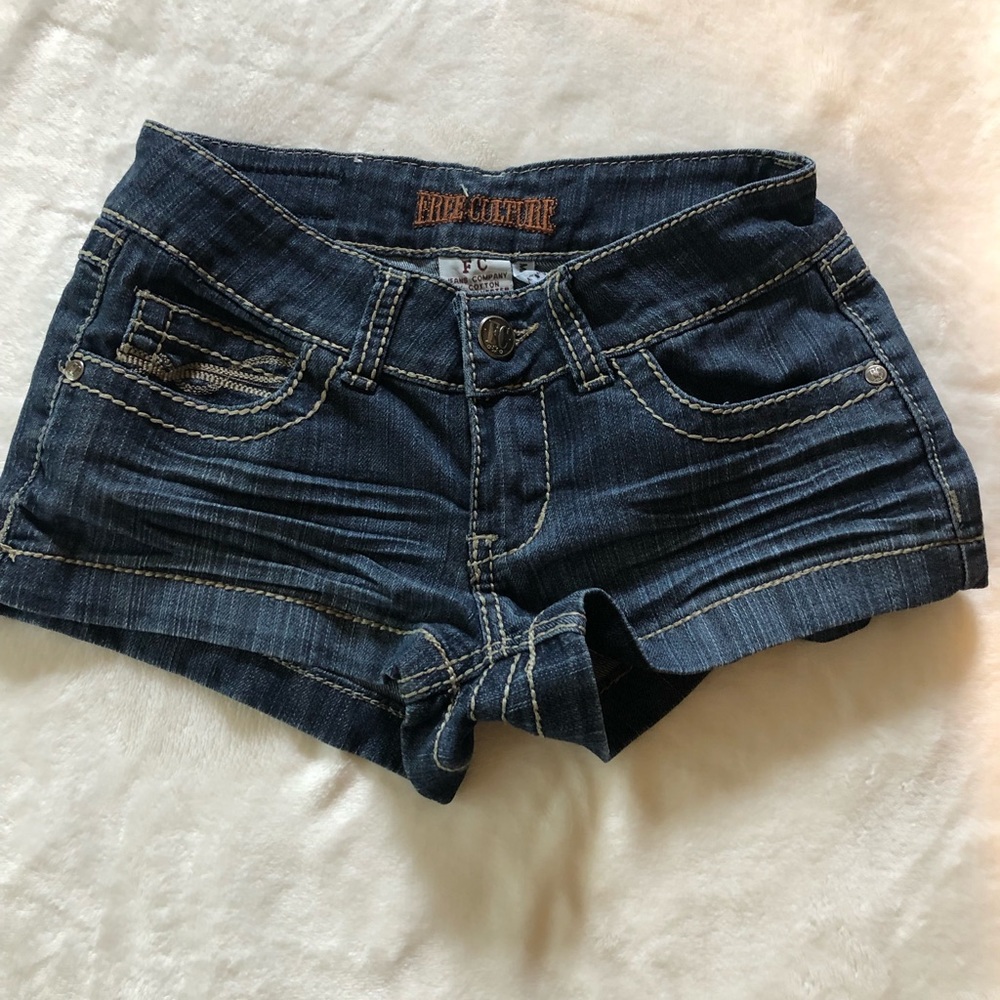 Free culture jean shorts size‎ 3